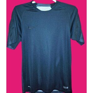 Nike Dri-Fit Black Short-Sleeve Athletic Shirt Medium Football